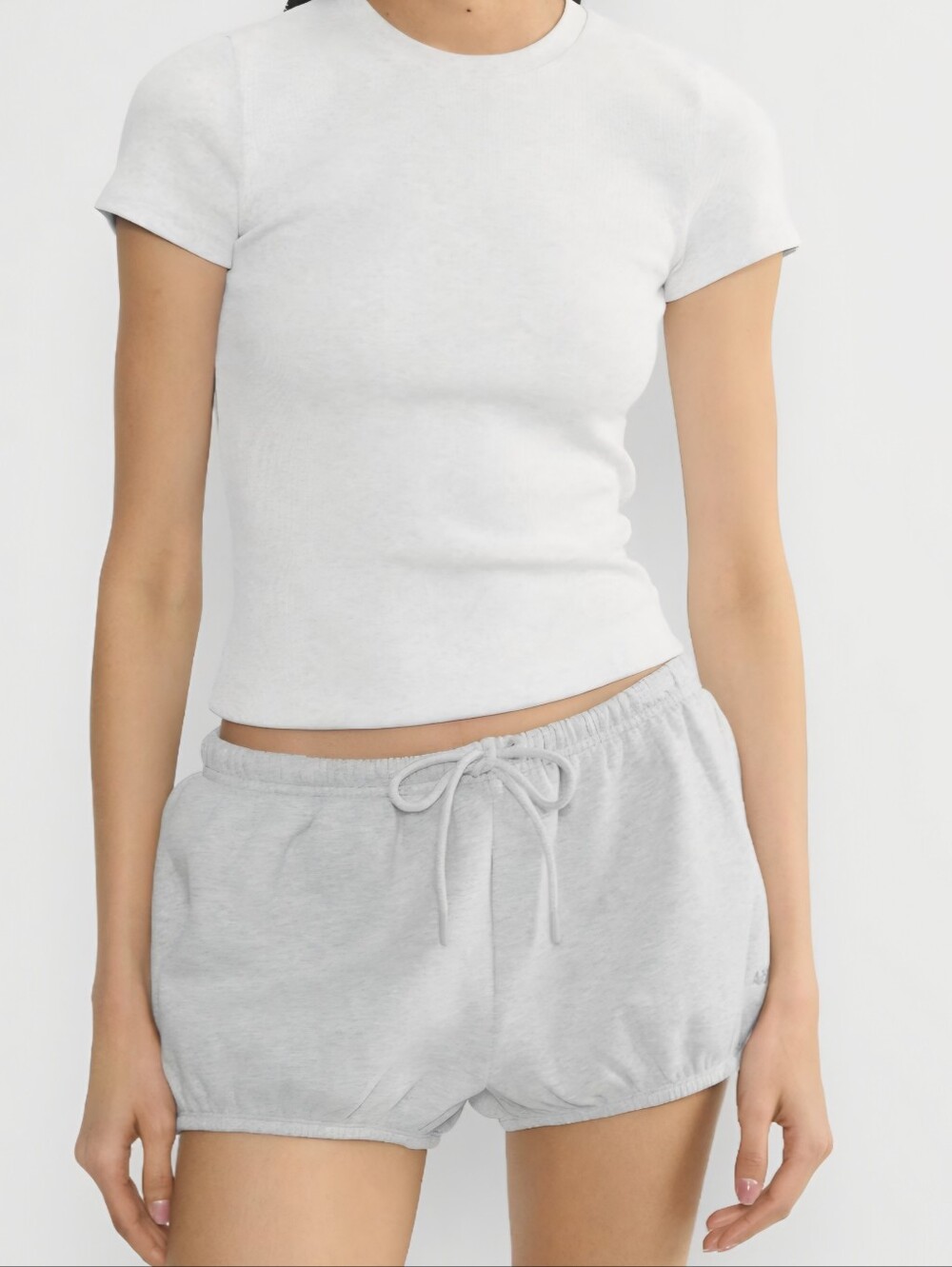 Aritzia TNA Bloomer Shorts